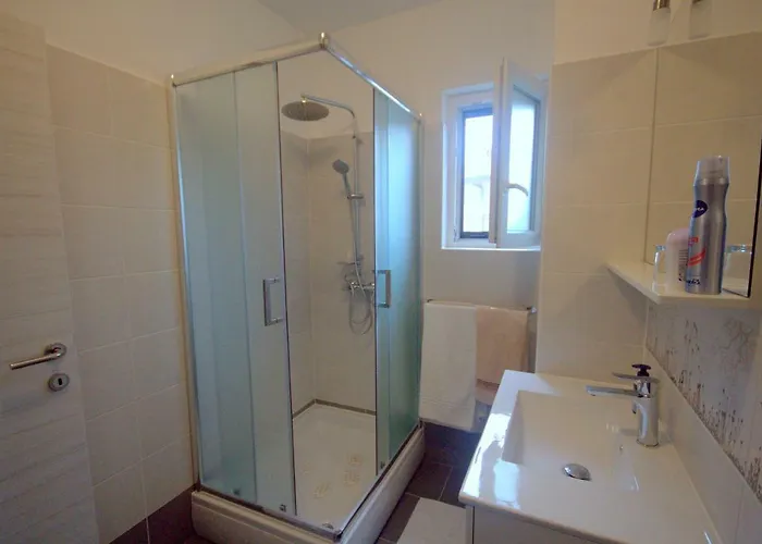 Katarina Porat Apartman *
