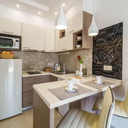 Katarina Porat Apartment Malinska
