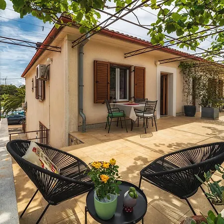 Apartman Katarina Porat *