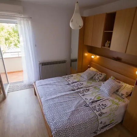Apartment Katarina Porat