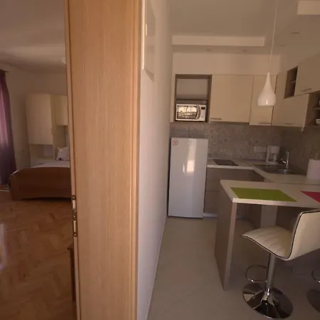 Katarina Porat Apartment Malinska