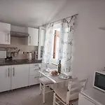 Katarina Porat Apartman *