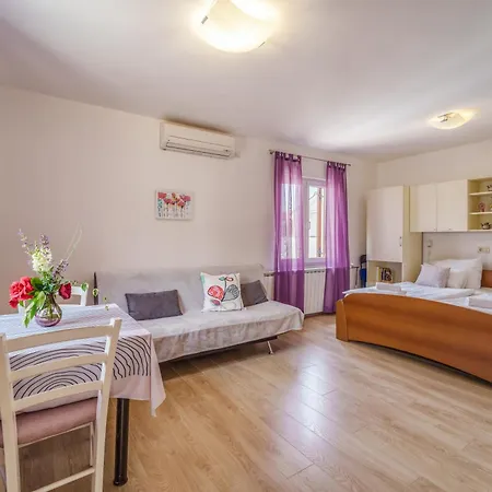 Katarina Porat Apartament
