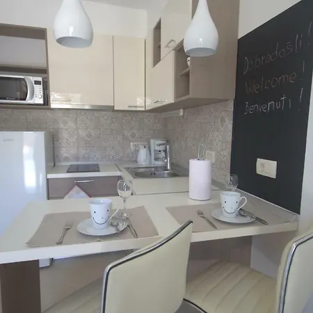 Apartament Katarina Porat *